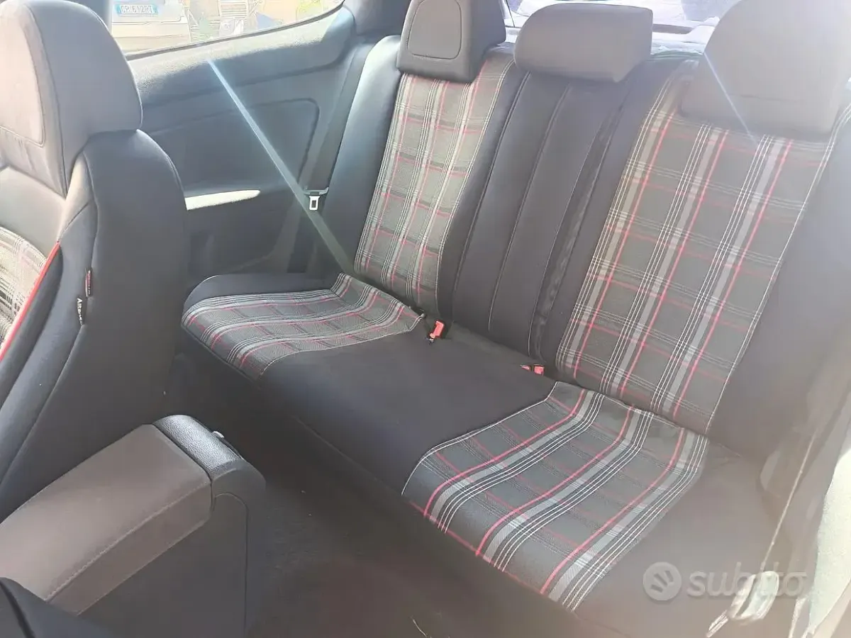 Usata VW Golf IV 200 CV (147 kW) 2005 Nero Berlina