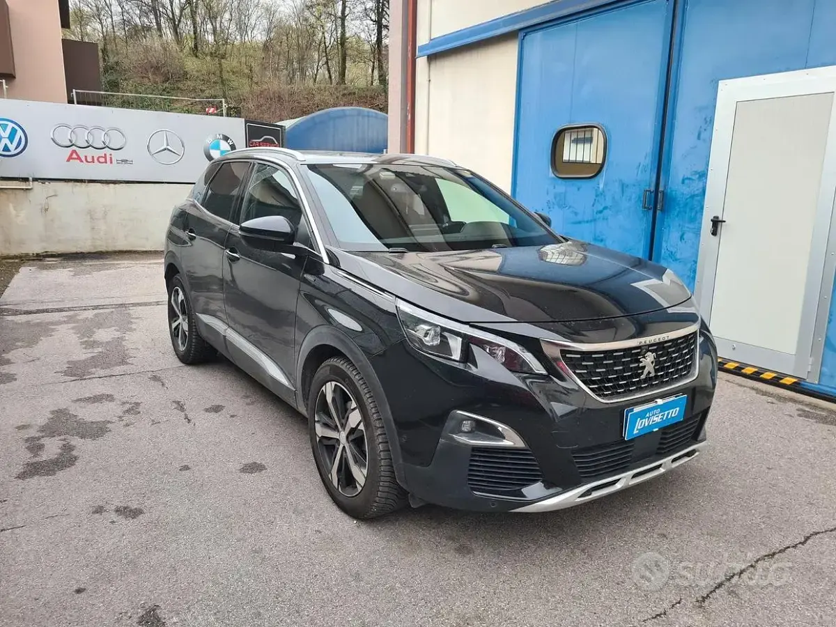 Usata Peugeot 3008 GT-line 131 CV (96 kW) 2019 Nero SUV