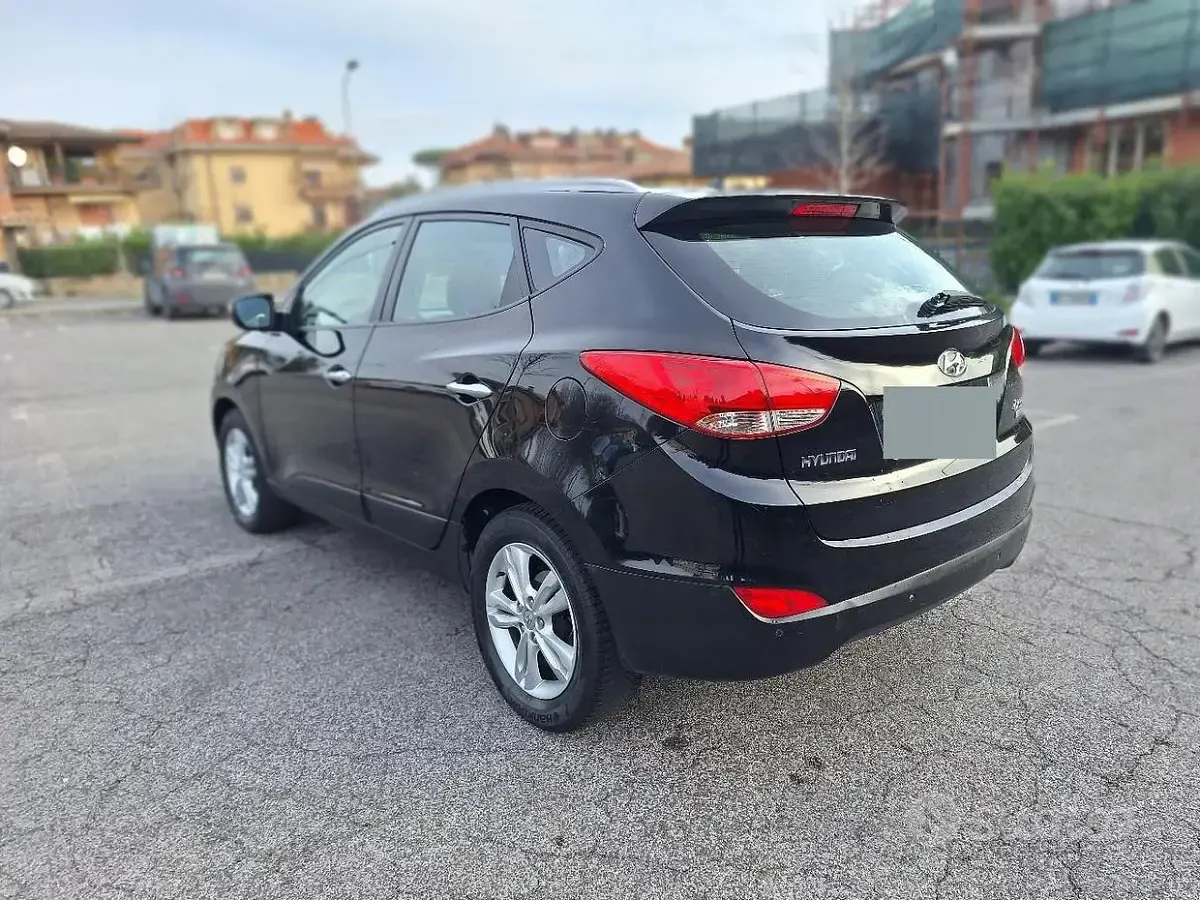 Usata Hyundai ix35 115 CV (84 kW) 2012 Nero SUV