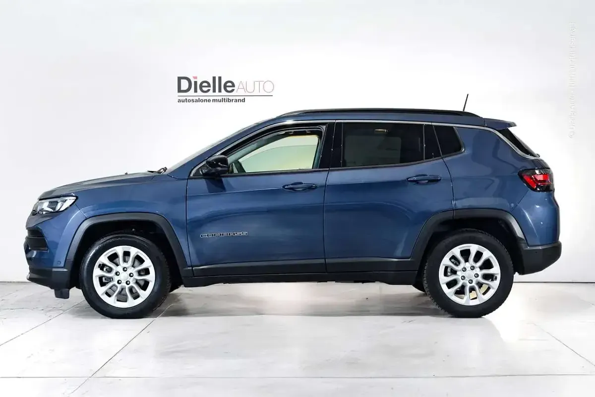 Usata Jeep Compass Limited 131 CV (96 kW) 2024 Blue shade SUV