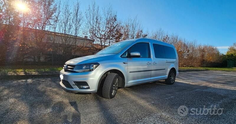 Usata VW Caddy 2020 Grigio Monovolume