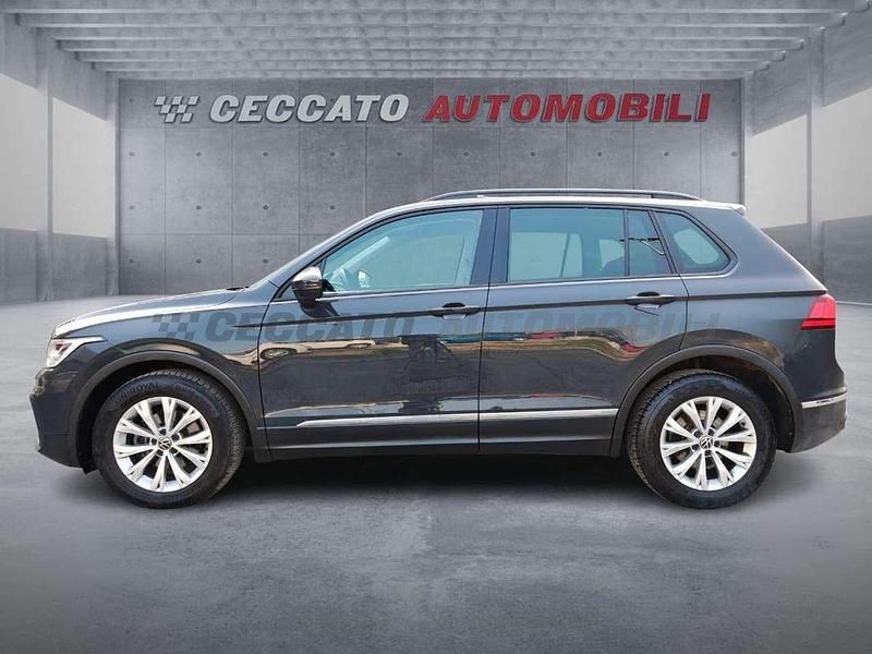 Usata VW Tiguan Life 150 CV (110 kW) 2024 Grigio SUV