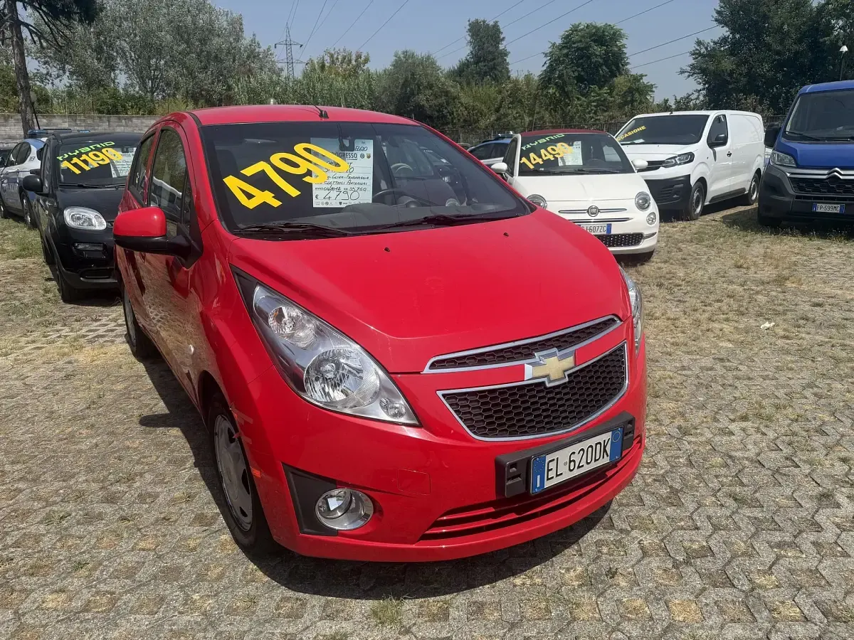 Usata Chevrolet Spark 68 CV (50 kW) 2012 Rosso Utilitaria