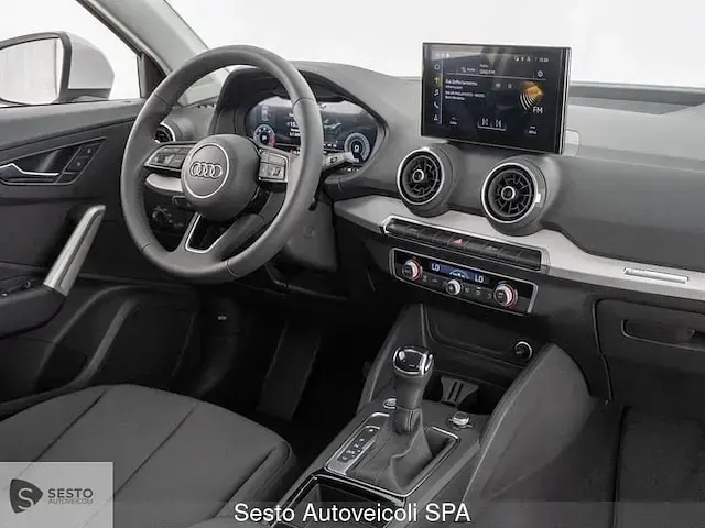 Nuova Audi Q2 Business 150 CV (110 kW) 2026 Bianco SUV