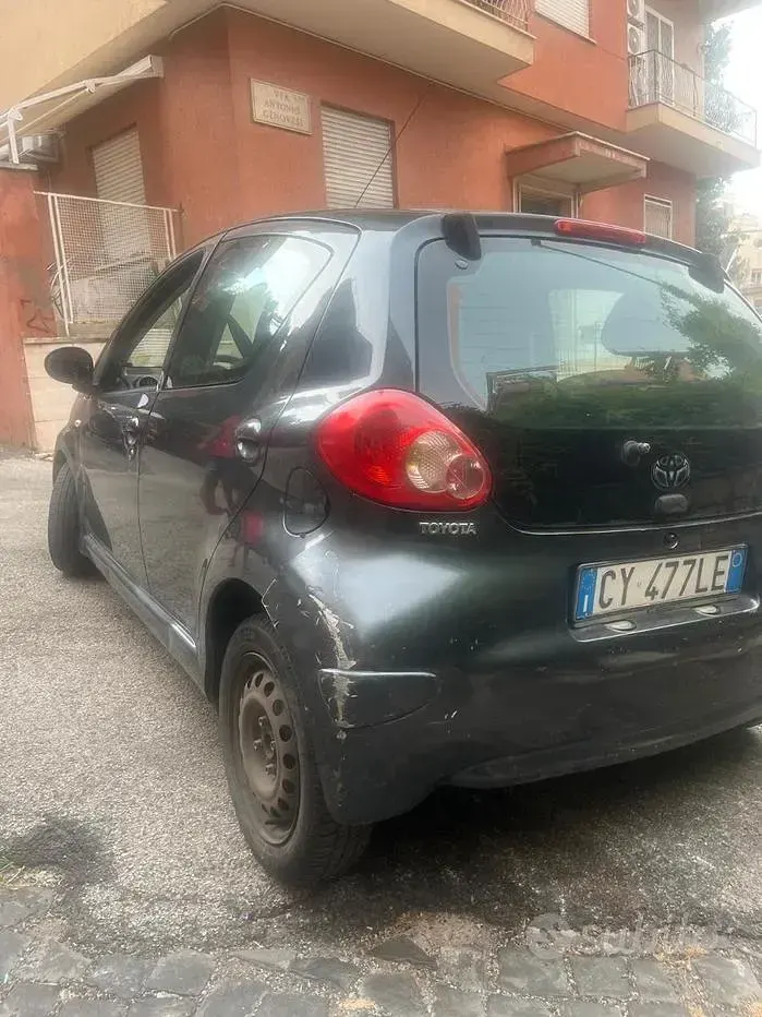 Usata Toyota Aygo 68 CV (50 kW) 2005 Utilitaria