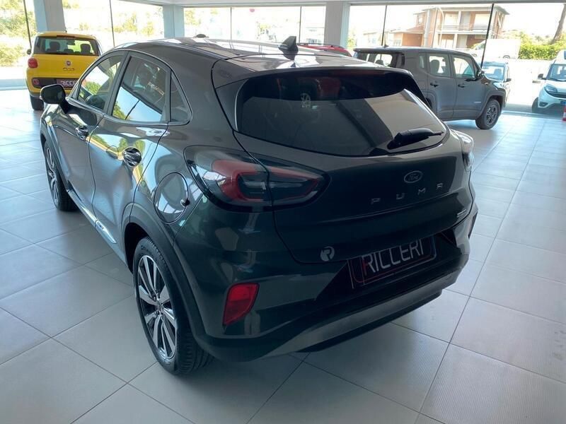 Usata Ford Puma Titanium 125 CV (91 kW) 2021 Grigio Coupé