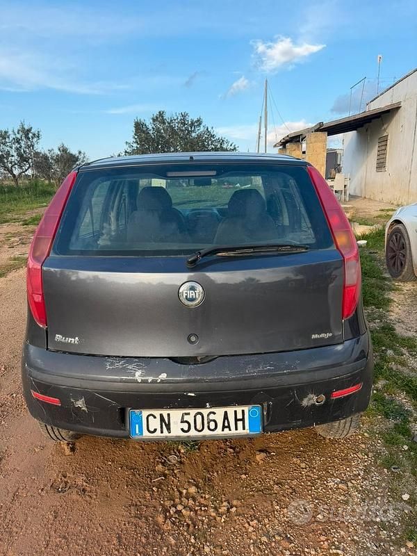 Usata Fiat Punto 2004 Nero Utilitaria