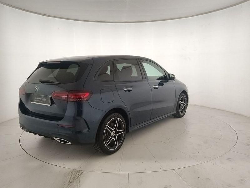 Usata Mercedes B250e Advanced Plus 218 CV (160 kW) 2024 Blu Monovolume