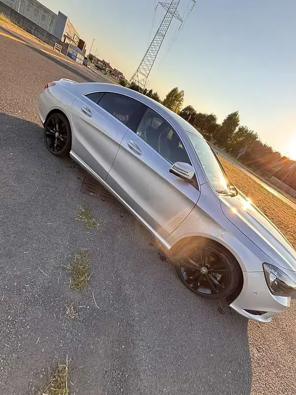 Usata Mercedes CLA220 177 CV (130 kW) 2015 Grigio Coupé