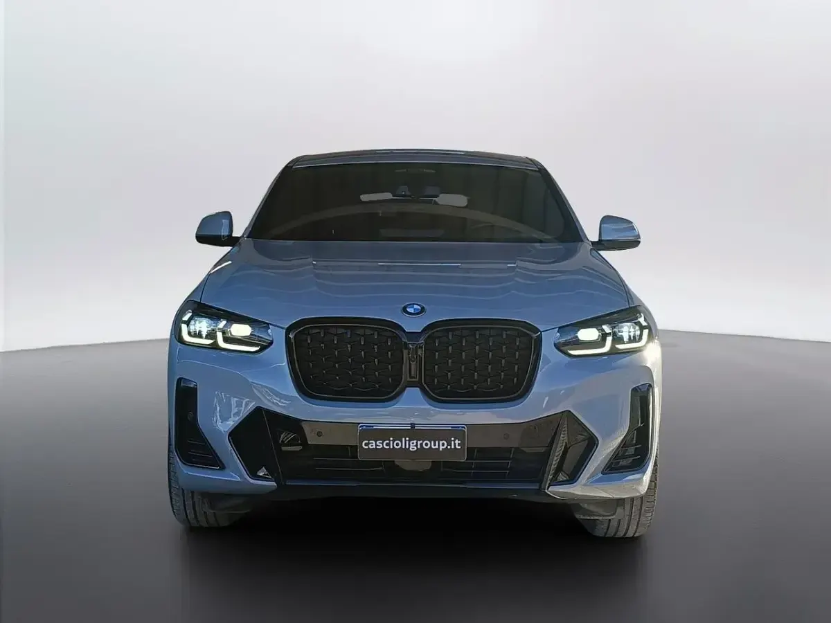 Usata BMW X4 M Sport 190 CV (139 kW) 2025 Gray SUV