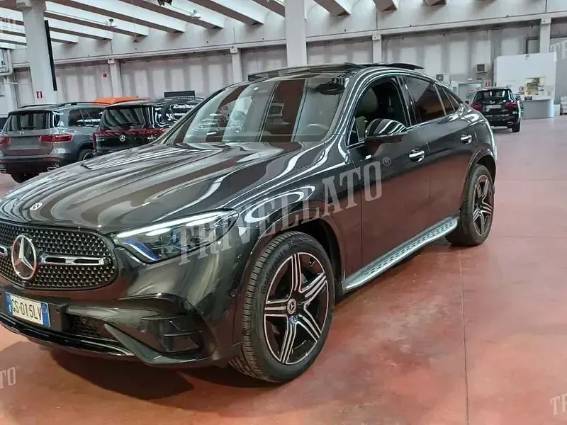 Usado Mercedes GLC220 AMG Line Premium Plus 197 CV (144 kW) 2023 Negro Coupe