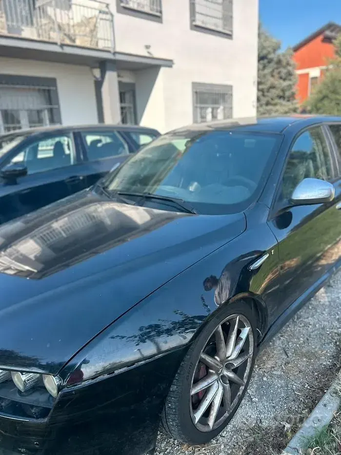 Usata Alfa Romeo 159 Ti 209 CV (153 kW) 2009 Nero Station wagon