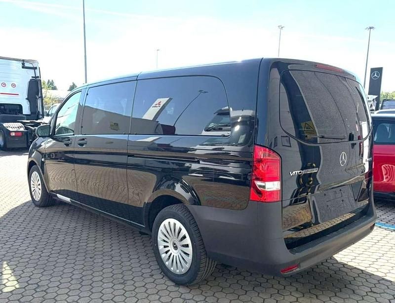 Nouvelle Mercedes Vito 163 ch (119 kW) 2026 Noir Van