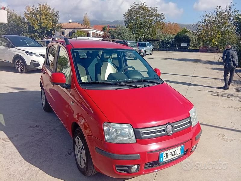 Usata Fiat Panda Dynamic 70 CV (51 kW) 2010 Rosso Berlina