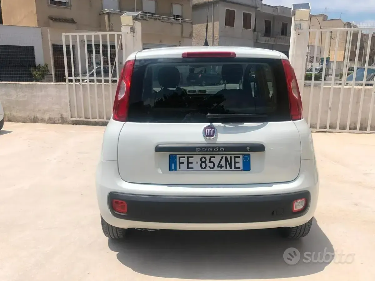 Usata Fiat Panda 69 CV (50 kW) 2016 Bianco Utilitaria