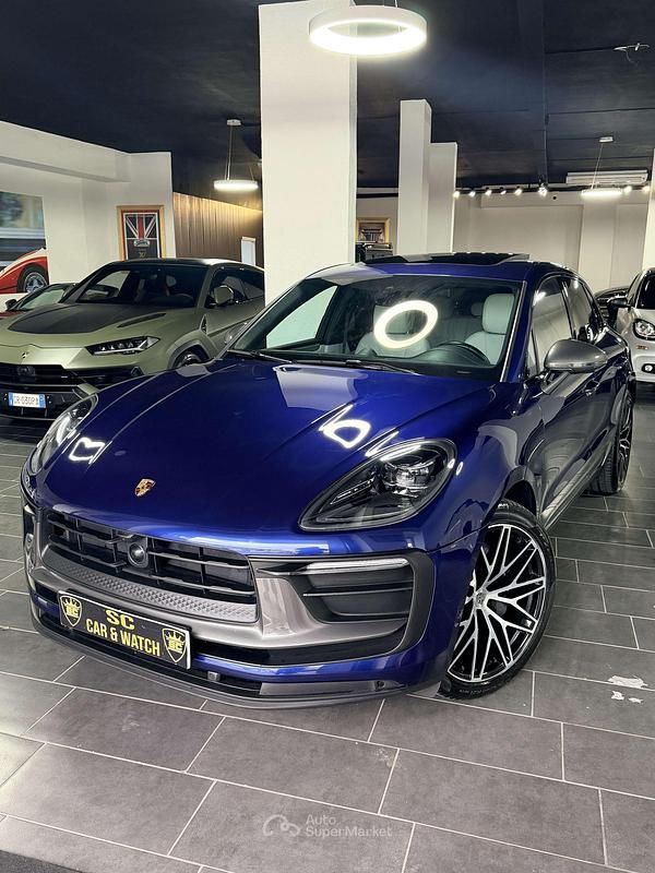 Usata Porsche Macan 265 CV (194 kW) 2023 Blu/azzurro SUV