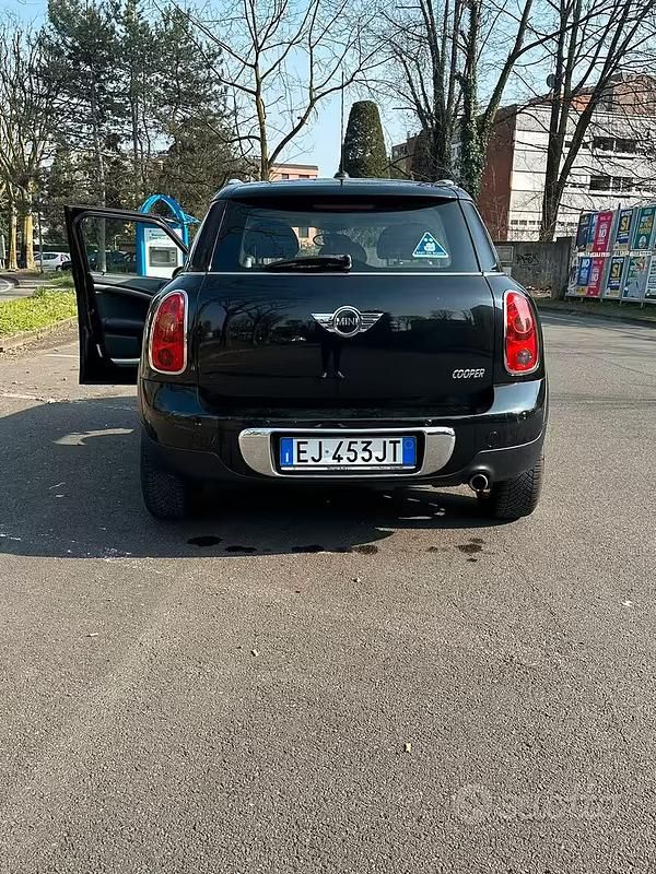 Usata Mini Countryman 122 CV (89 kW) 2012 Nero SUV