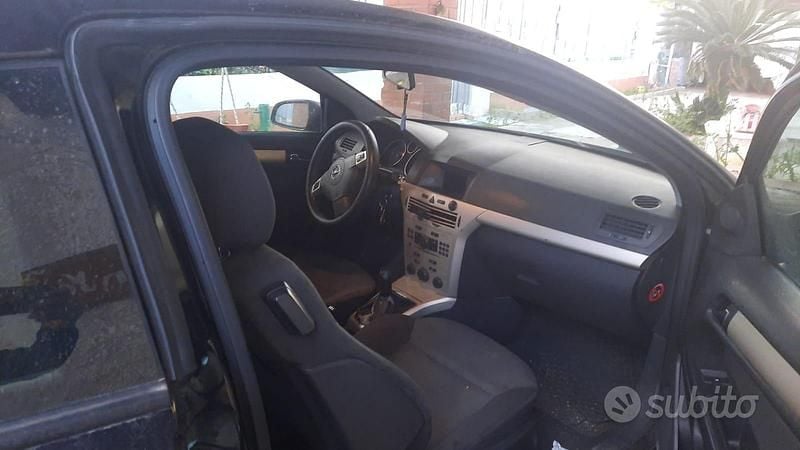 Usata Opel Astra 2004 Berlina