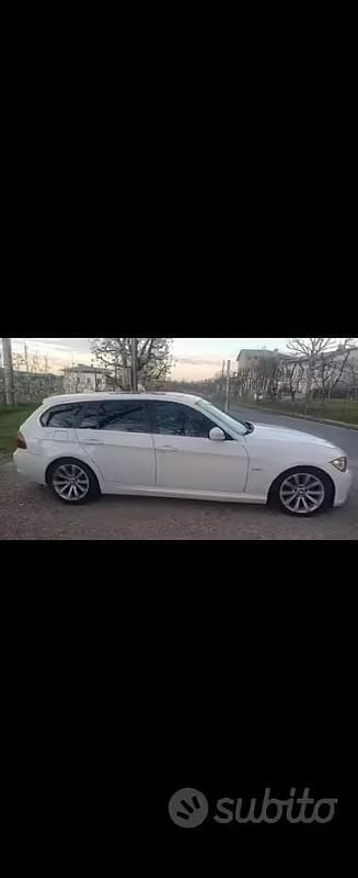 Occasion BMW 330 245 ch (180 kW) 2009 Blanc Break
