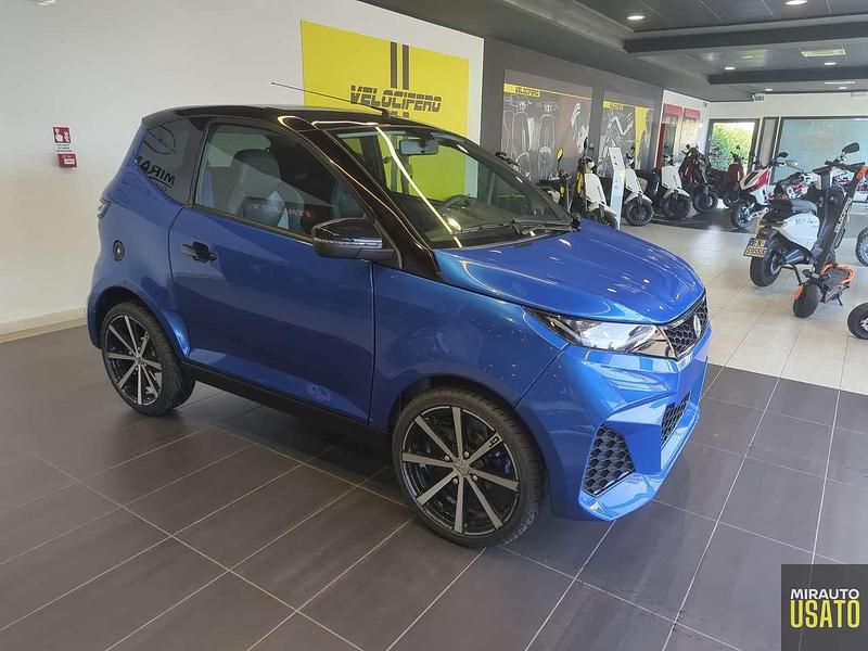 Nuova Aixam AMBITION GTO 2025 Blu/azzurro Utilitaria