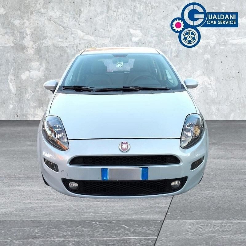 Usata Fiat Punto Evo Dynamic 77 CV (56 kW) 2012 Grigio Utilitaria