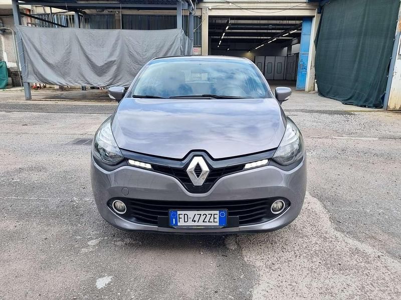 Usata Renault Clio IV Life 75 CV (55 kW) 2016 Cassiopea Berlina