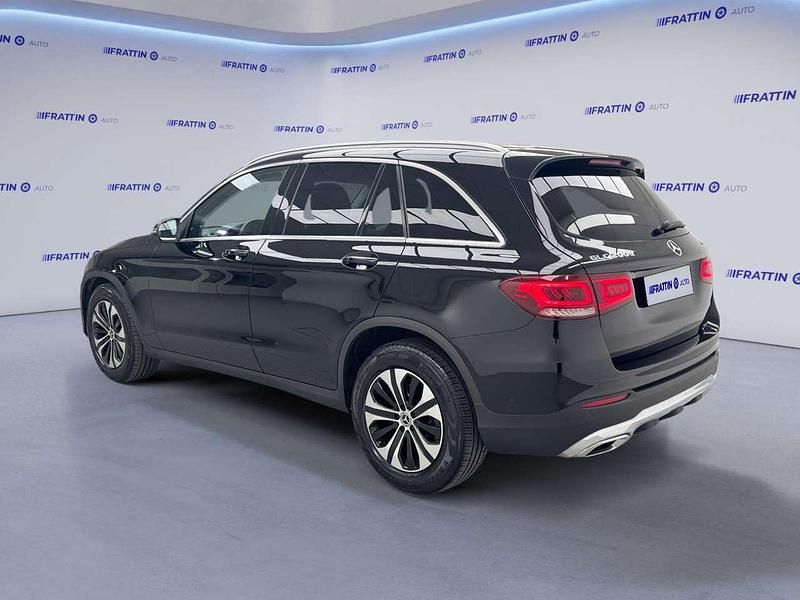 Usata Mercedes GLC200 Business 163 CV (119 kW) 2021 Nero SUV
