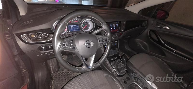 Usata Opel Astra Innovation 136 CV (100 kW) 2025 Grigio Berlina