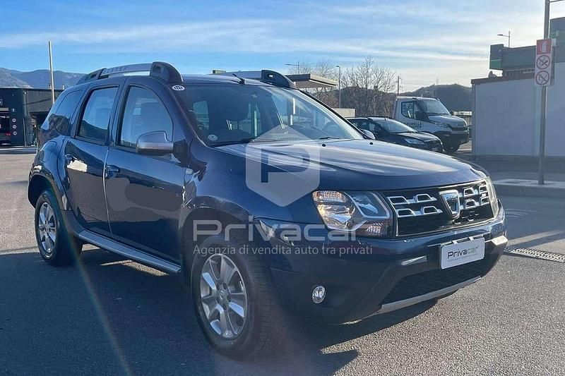 Gebraucht Dacia Duster Lauréate 109 PS (80 kW) 2015 Blau SUV