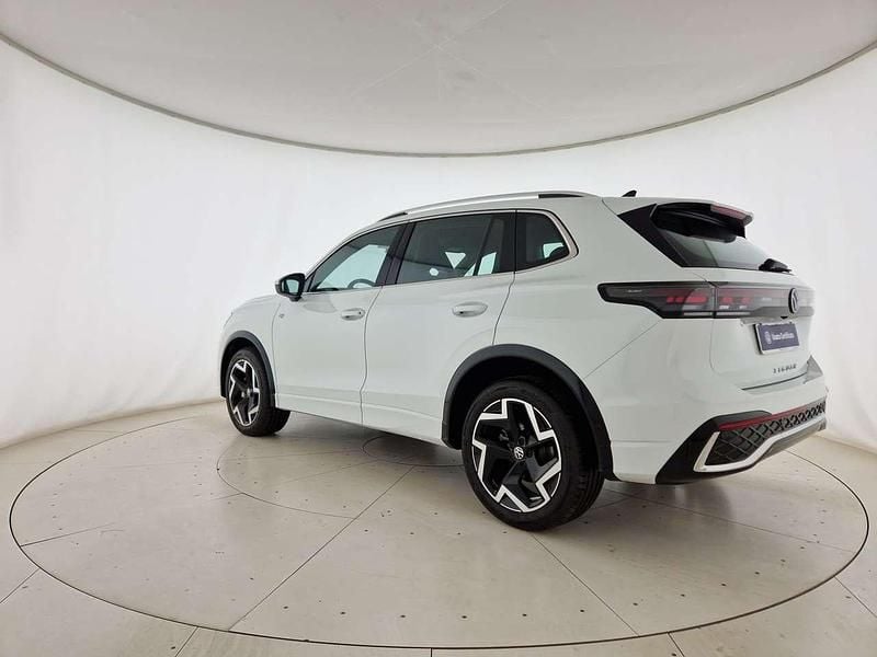 Usata VW Tiguan R-line 193 CV (141 kW) 2025 Bianco SUV