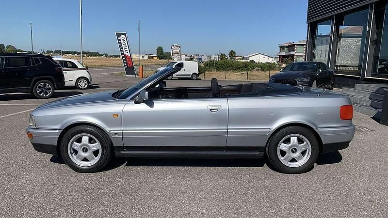 Usata Audi Cabriolet 116 CV (85 kW) 1995 Argento Cabrio