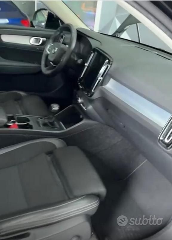 Usata Volvo XC40 150 CV (110 kW) 2018 Nero SUV