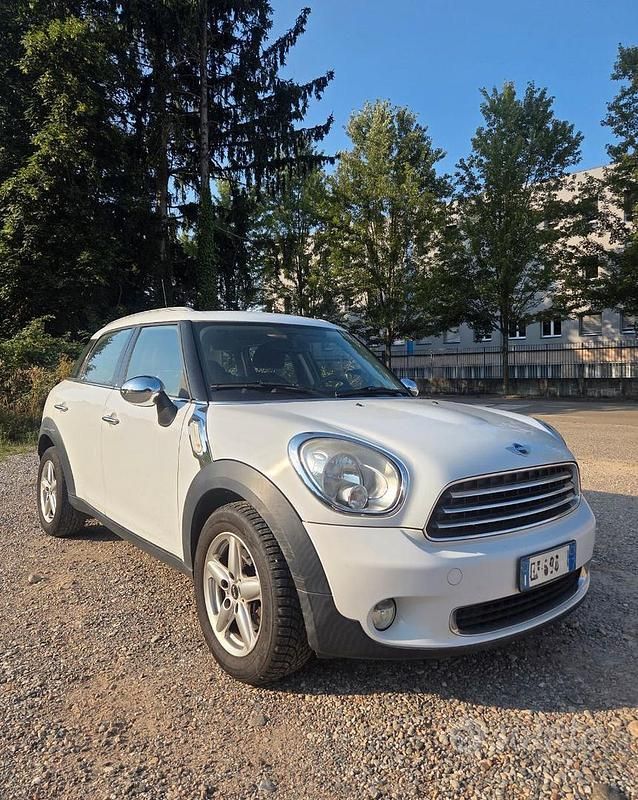 Usata Mini One D Countryman 90 CV (66 kW) 2010 Bianco SUV