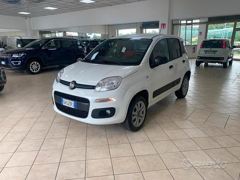 Bianco Usata 2019 Fiat Panda 4x4 Due volumi | 5200 € (Buon prezzo) - Immagine 1/4