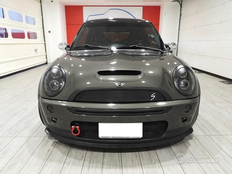 Usata Mini Cooper S 170 CV (125 kW) 2006 Grigio Utilitaria