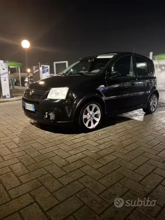 Usata Fiat Panda 101 CV (74 kW) 2007 Nero Utilitaria