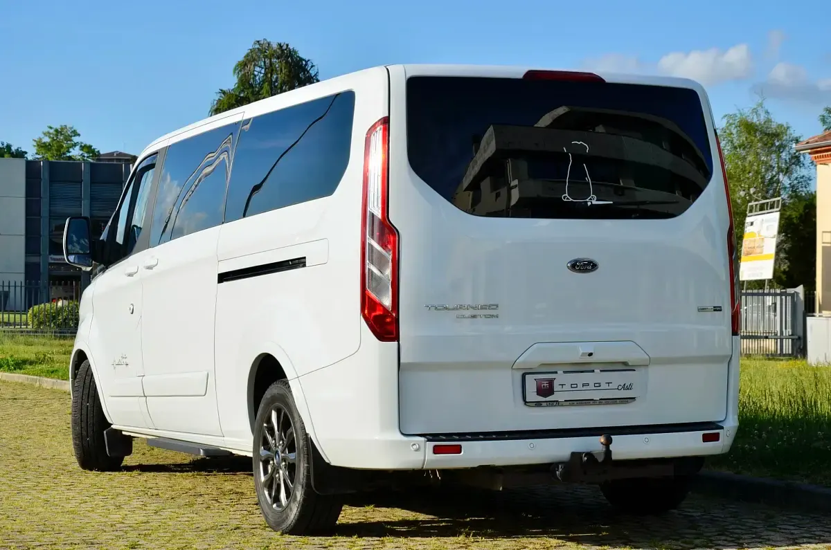 Usata Ford Tourneo Custom Titanium X 131 CV (96 kW) 2020 Furgone