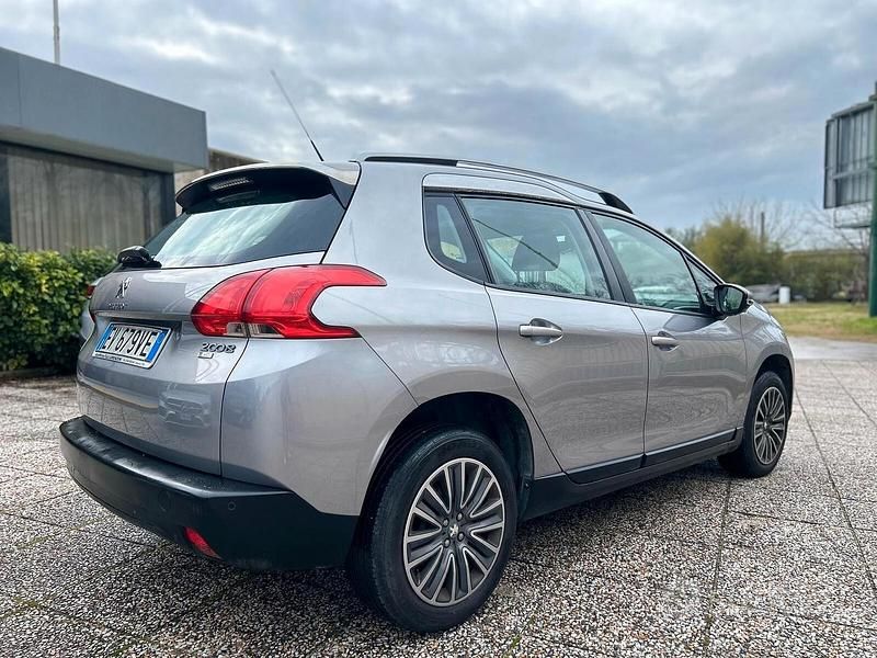 Occasion Peugeot 2008 Active 92 ch (67 kW) 2014 Gris SUV
