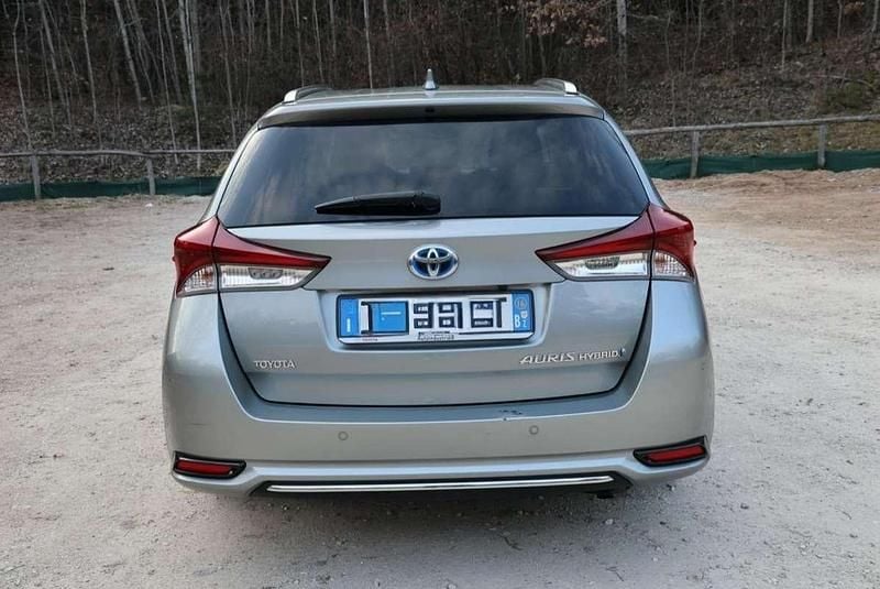 Usata Toyota Auris Touring Sports Lounge 99 CV (72 kW) 2016 Station wagon