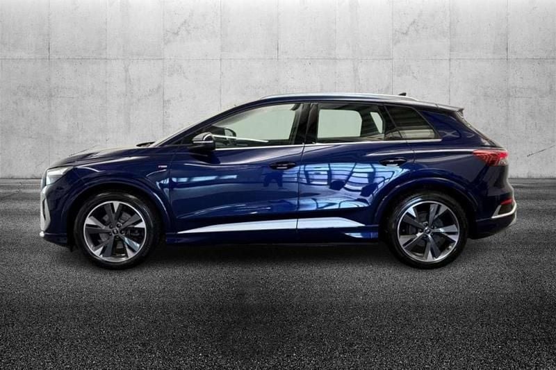 Usata Audi Q4 e-tron S-Line 125 kW (170 CV) 2022 Blu/azzurro SUV