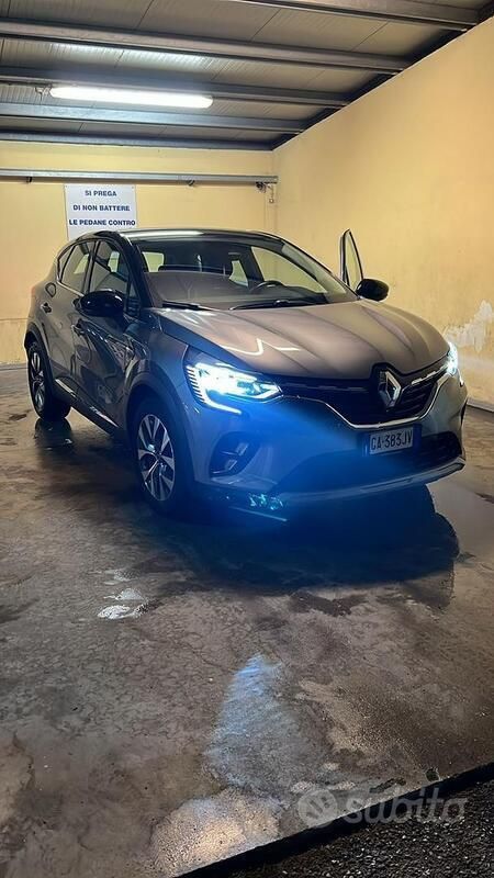 Usata Renault Captur 116 CV (85 kW) 2020 SUV