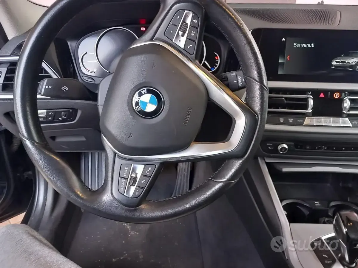 Usata BMW 318 2020 Nero Station wagon