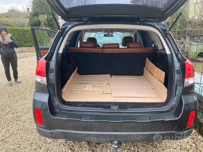 Usata Subaru Outback 167 CV (122 kW) 2012 Grigio Station wagon