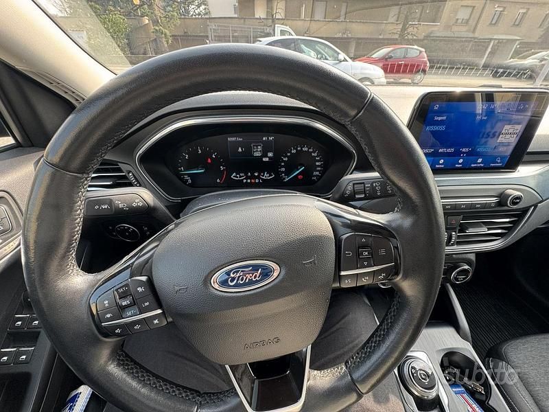Usata Ford Focus Active 120 CV (88 kW) 2021 Nero Station wagon