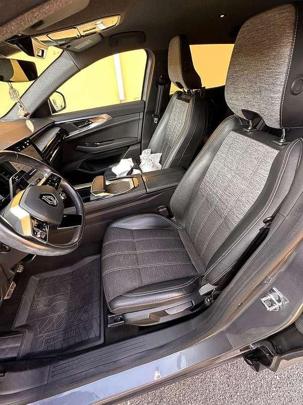 Grigio Usata 2023 Renault Austral Techno SUV | 26.500 € (Buon prezzo) - Immagine 1/4