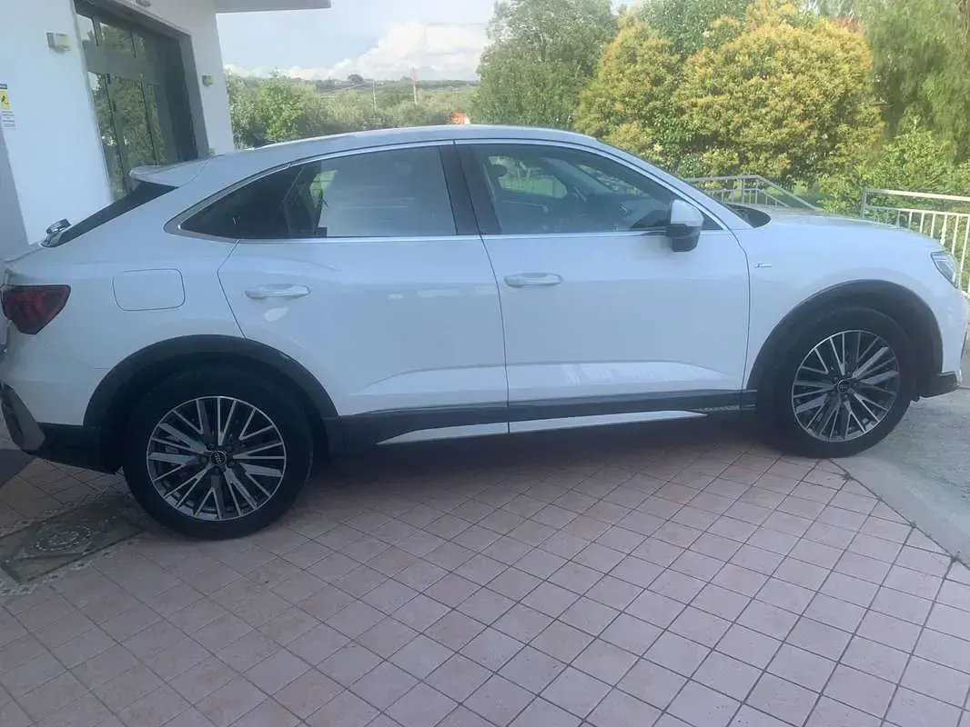 Usata Audi Q3 Sportback S-Line 150 CV (110 kW) 2023 Bianco SUV