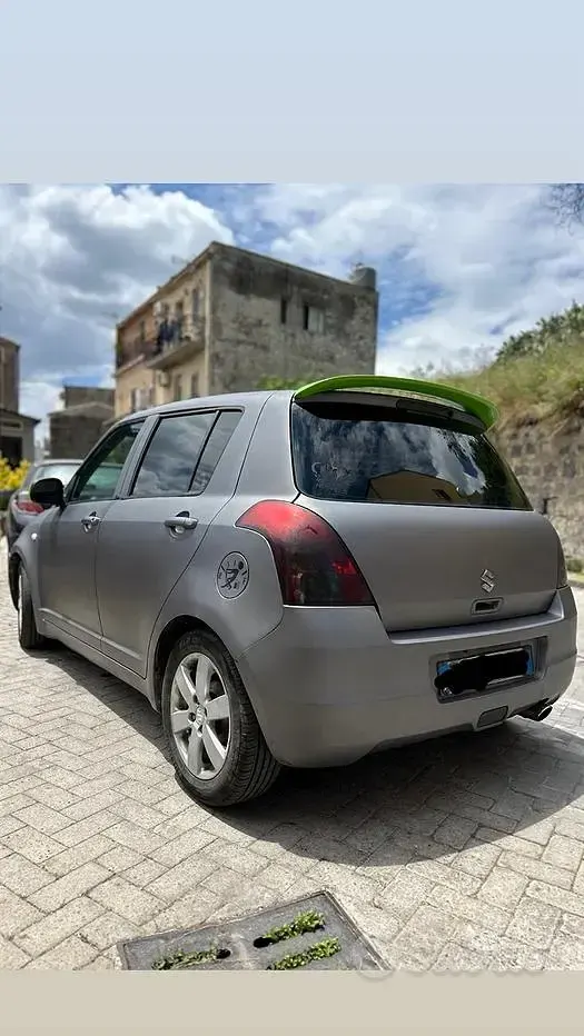 Usata Suzuki Swift 75 CV (55 kW) 2008 Grigio Utilitaria