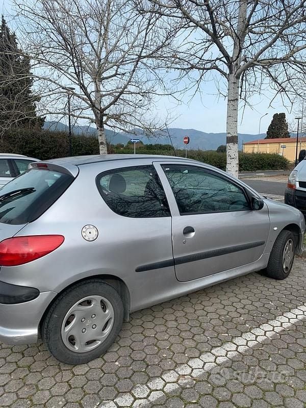 Usata Peugeot 206 1999 Grigio Utilitaria