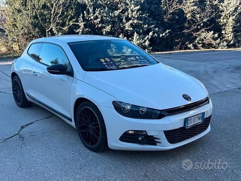 Usata VW Scirocco 200 CV (147 kW) 2008 Bianco Coupé