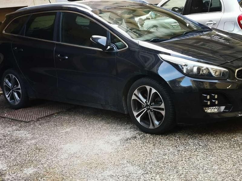 Usata Kia Ceed GT GT-Line 116 CV (85 kW) 2016 Nero Station wagon
